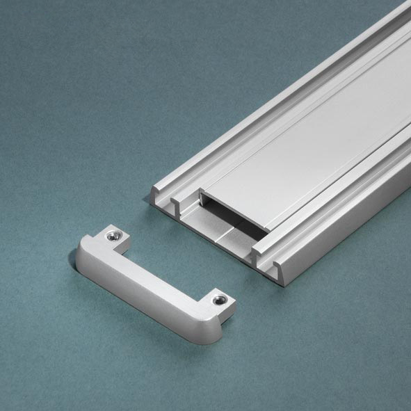 aliuminio profiliai stumdomoms sulankstomų durų sistemoms, laikinas gamintojas Lenkijoje